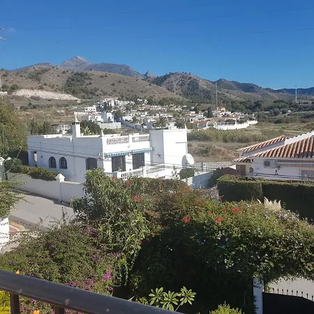 Bonita En Casa Palomas Nerja