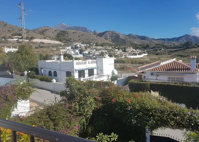 Bonita En Casa Palomas Nerja