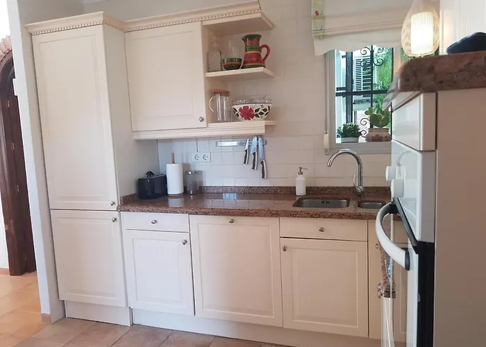 Bonita En Casa Palomas